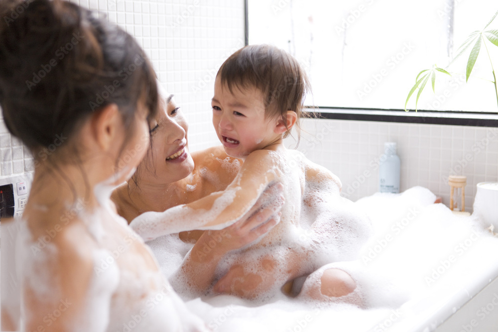 Asian mom bath