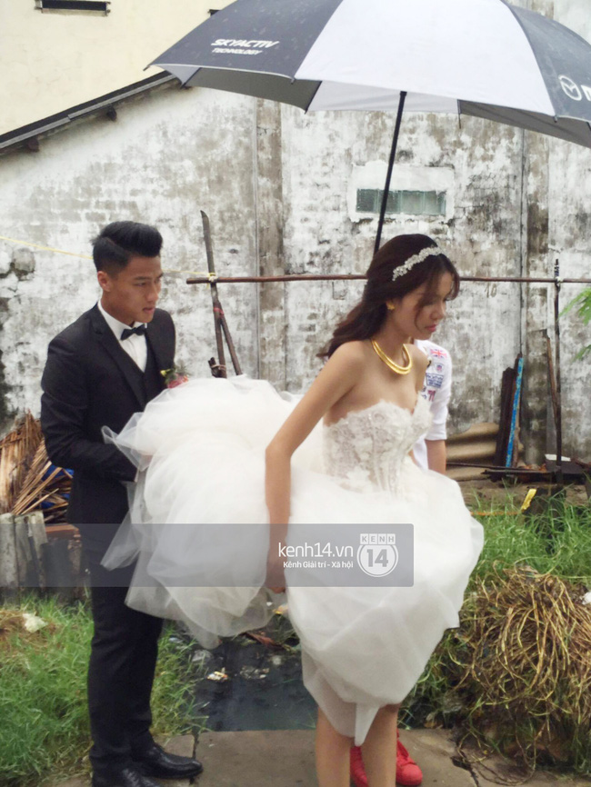Những thiết kế váy cưới đậm chất cổ tíchcủa sao Việt trong năm 2016 - Ảnh 25.
