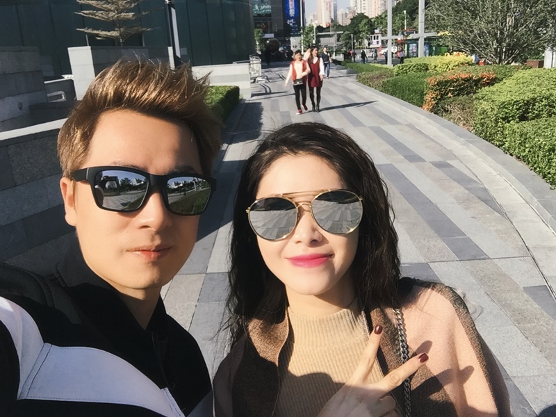 Trốn con đi du lịch vợ chồng Đăng Khôi tình cảm bên nhau - Ảnh 6. Trốn con đi du lịch vợ chồng Đăng Khôi tình cảm bên nhau - Ảnh 6.