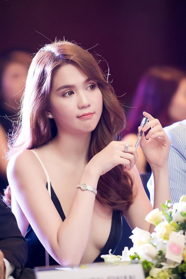 Xuống tóc để F5 phong cách, nhưng không phải người đẹp nào cũng hợp - Ảnh 3. Xuống tóc để F5 phong cách, nhưng không phải người đẹp nào cũng hợp - Ảnh 3.