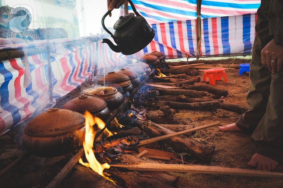 Về làng Vũ Đại giáp Tết, thưởng thức món cá kho đắt gấp trăm lần bình thường mà vẫn cháy hàng - Ảnh 13. Về làng Vũ Đại giáp Tết, thưởng thức món cá kho đắt gấp trăm lần bình thường mà vẫn cháy hàng - Ảnh 13.