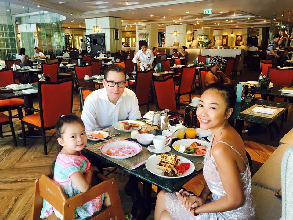 Soi nhất cử nhất động của sao Việt (9/2) - Ảnh 3. Soi nhất cử nhất động của sao Việt (9/2) - Ảnh 3.