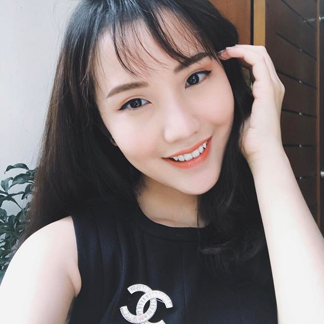 Điểm chung giữa phong cách thời trang và nhan sắc của Midu và tình mới Phan Thành - Ảnh 8. Điểm chung giữa phong cách thời trang và nhan sắc của Midu và tình mới Phan Thành - Ảnh 8.