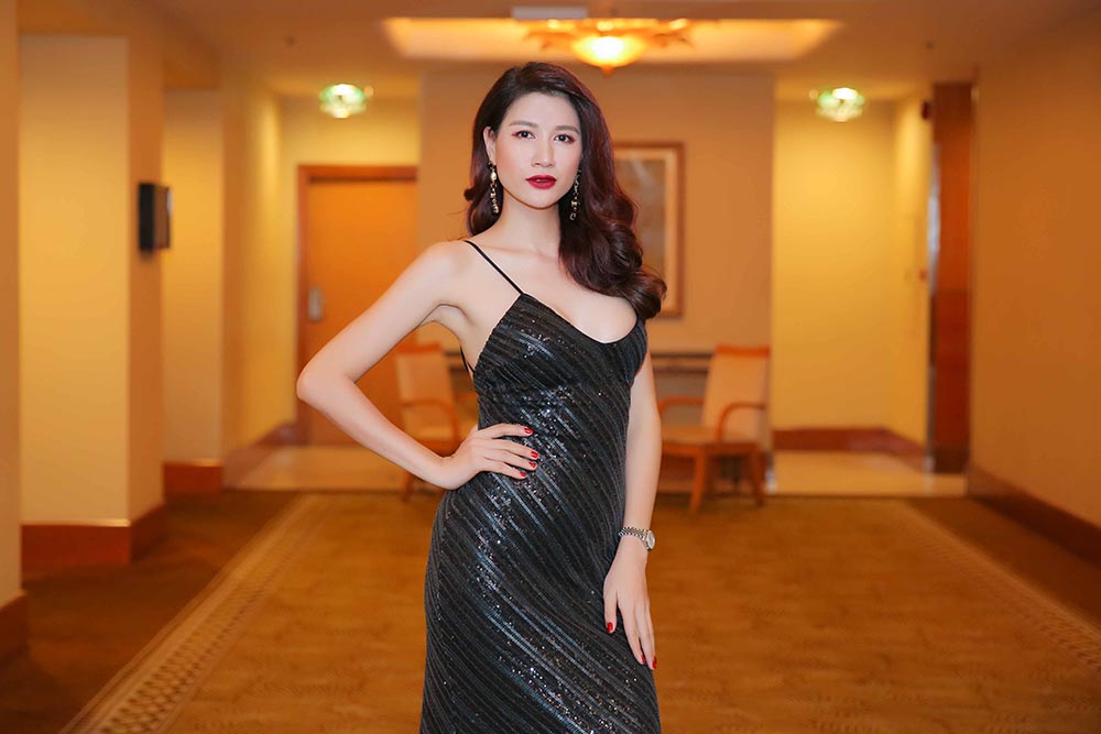 Sau loạt scandal tai tiếng, Thúy Vi bất ngờ đóng phim - Ảnh 3. Sau loạt scandal tai tiếng, Thúy Vi bất ngờ đóng phim - Ảnh 3.