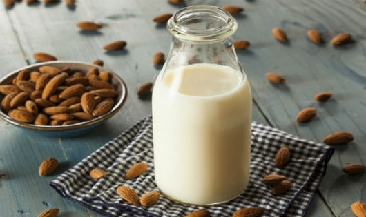 19 công thức làm sữa hạt thơm ngon giúp con tăng cân mà không bị rối loạn tiêu hóa - Ảnh 2.