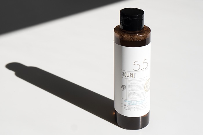 Có gì đặc biệt trong lọ toner đơn giản hết mức này mà có tới 2000 người đăng ký chờ mua - Ảnh 2. Có gì đặc biệt trong lọ toner đơn giản hết mức này mà có tới 2000 người đăng ký chờ mua - Ảnh 2.