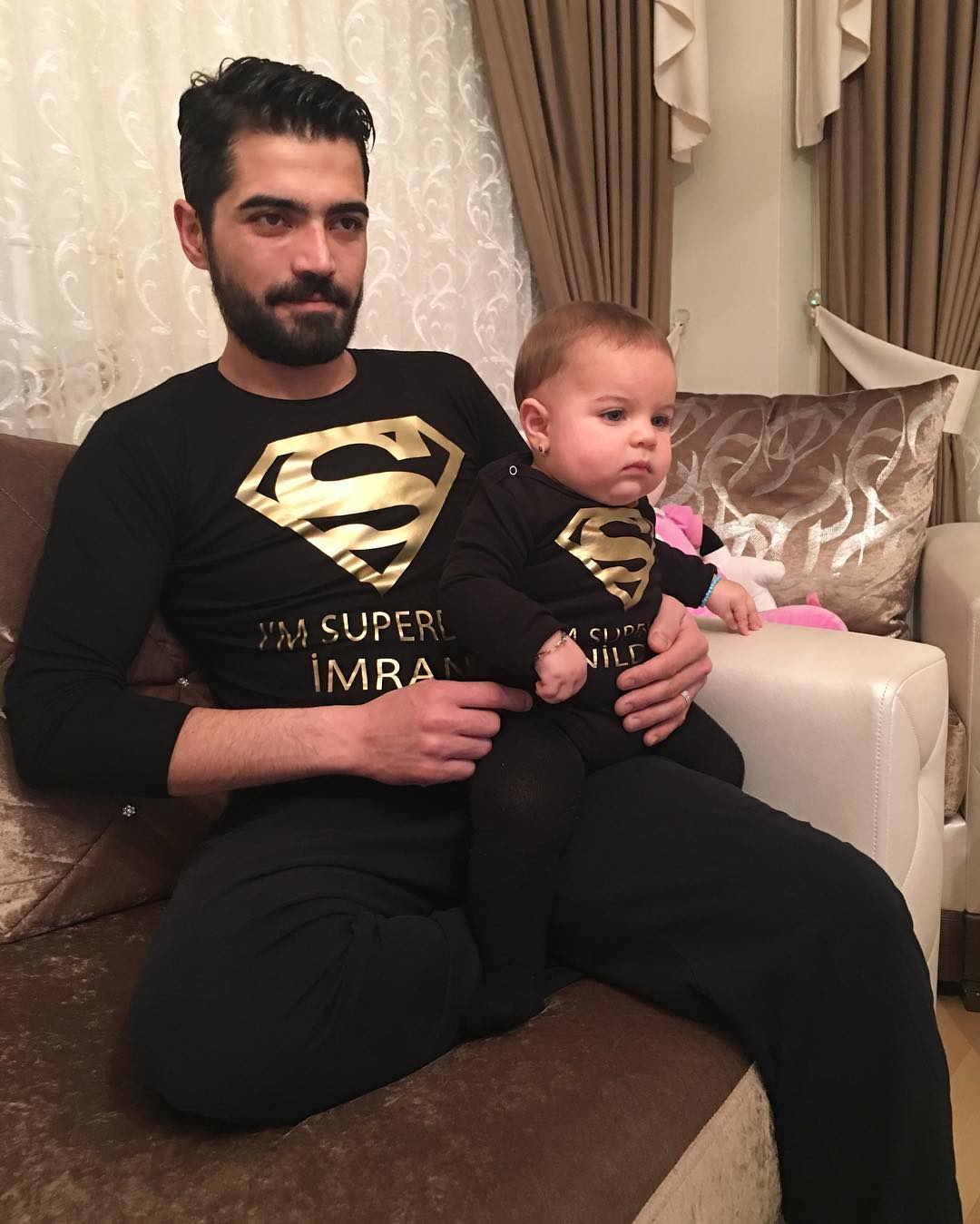 Đưa cho cô bé 9 tháng tuổi 1 hộp mứt và điều bất ngờ đã xảy ra - Ảnh 10. Đưa cho cô bé 9 tháng tuổi 1 hộp mứt và điều bất ngờ đã xảy ra - Ảnh 10.