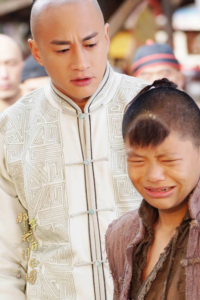 Vừa tung tin Hà Nhuận Đông chết giữa phim, fan đòi đốt nhà biên kịch Năm ấy hoa nở - Ảnh 4.