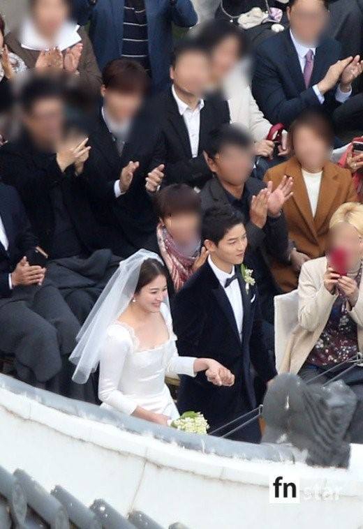 Trực tiếp đám cưới Song - Song: Cô dâu chú rể trao nhau nụ hôn ngọt ngào - Ảnh 11.