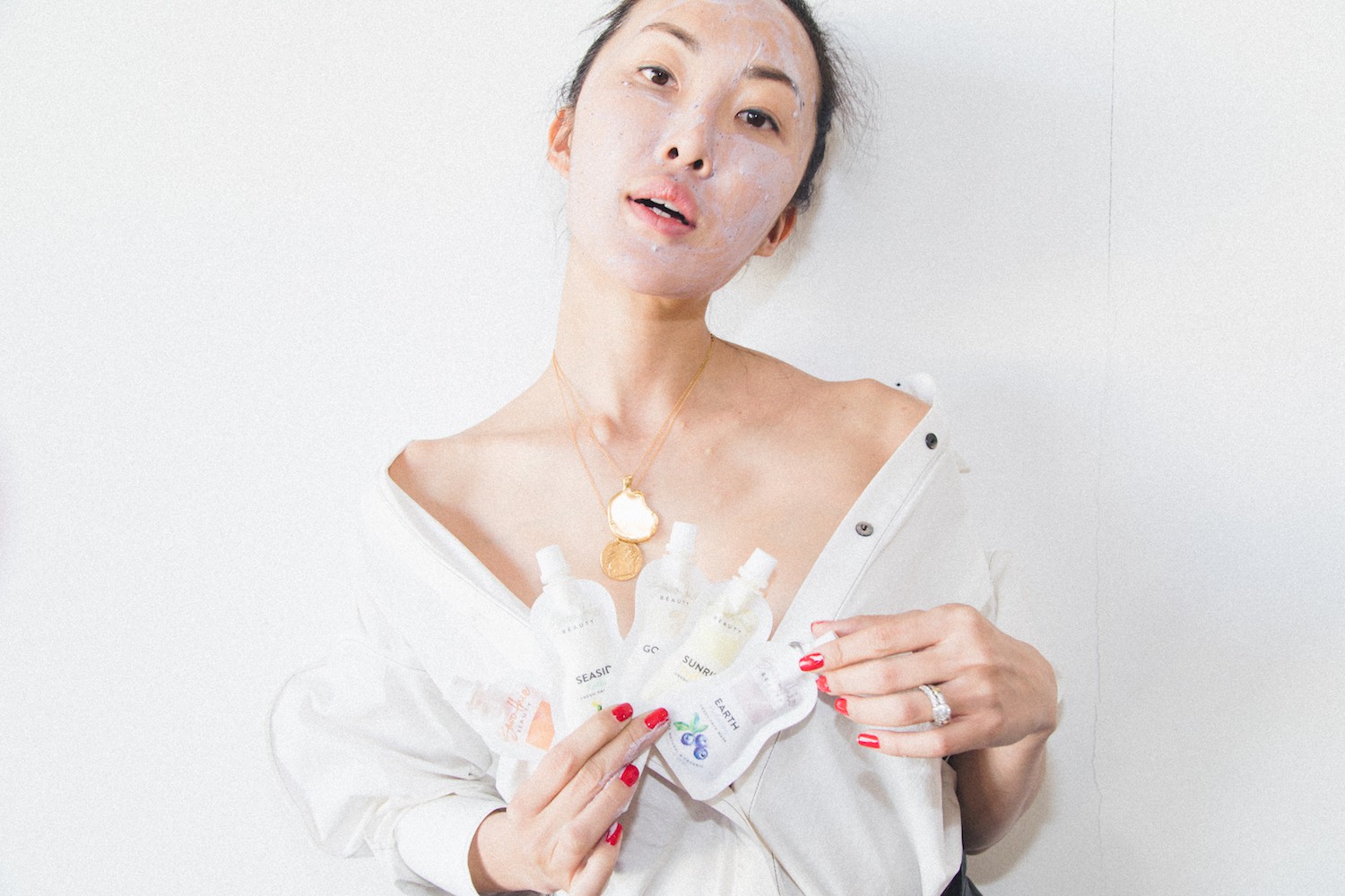 Các nàng cuồng sản phẩm organic chẳng thể bỏ qua loại mặt nạ an toàn đến mức ăn được - Ảnh 3. Các nàng cuồng sản phẩm organic chẳng thể bỏ qua loại mặt nạ an toàn đến mức ăn được - Ảnh 3.