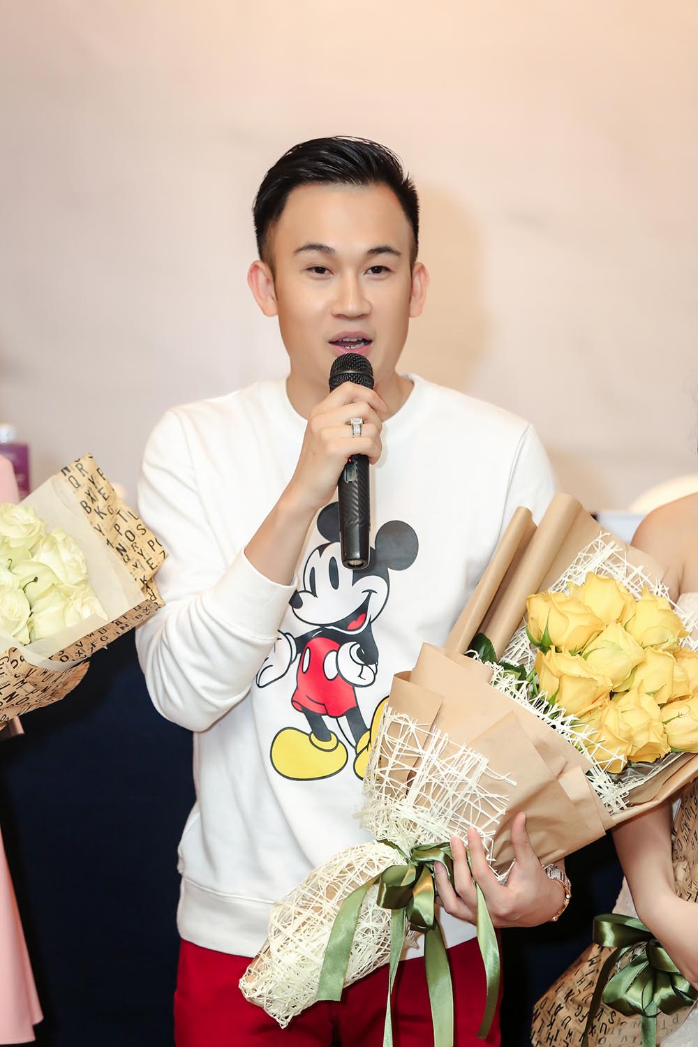 Sau loạt scandal tai tiếng, Thúy Vi bất ngờ đóng phim - Ảnh 5. Sau loạt scandal tai tiếng, Thúy Vi bất ngờ đóng phim - Ảnh 5.