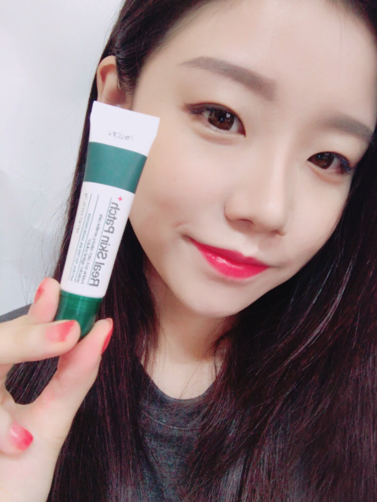 Cô nàng dùng thử loại gel dán mụn thần thánh suốt thời gian qua và đây là kết quả - Ảnh 4. Cô nàng dùng thử loại gel dán mụn thần thánh suốt thời gian qua và đây là kết quả - Ảnh 4.