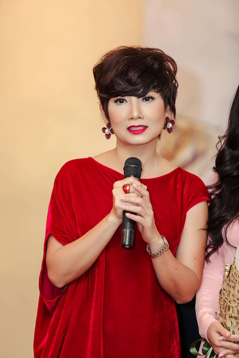 Sau loạt scandal tai tiếng, Thúy Vi bất ngờ đóng phim - Ảnh 8. Sau loạt scandal tai tiếng, Thúy Vi bất ngờ đóng phim - Ảnh 8.