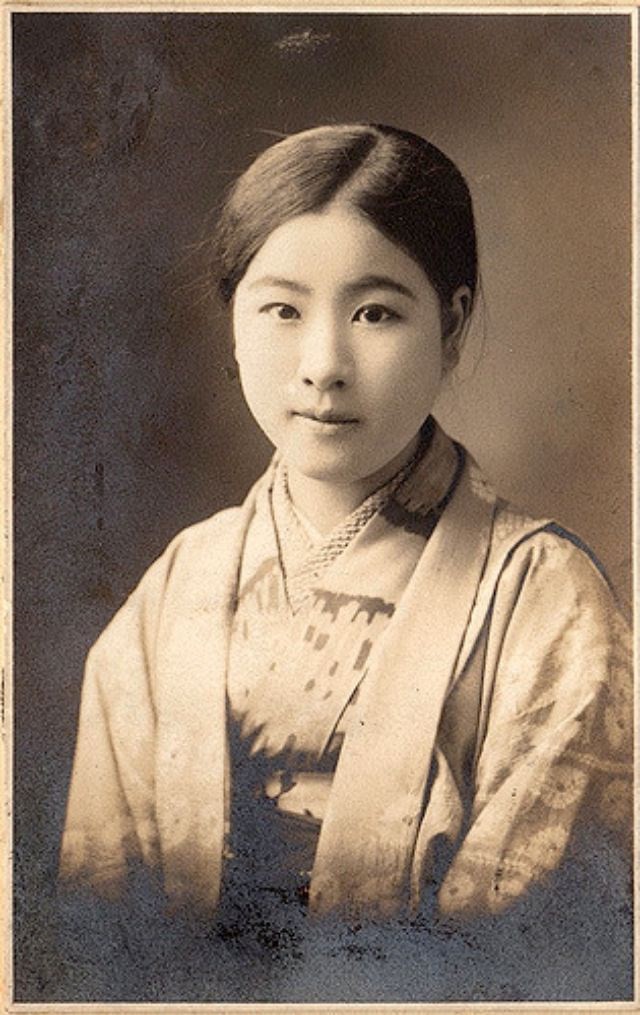 Ấn tượng với vẻ đẹp của phụ nữ Nhật Bản gần 90 năm trước trong bộ ảnh vô cùng hiếm  hoi này - Ảnh 19.