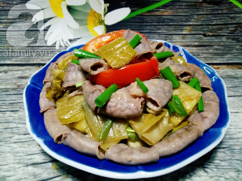 Lòng non xào dưa cải chua bao nhiêu cơm cũng hết veo - Ảnh 7. Lòng non xào dưa cải chua bao nhiêu cơm cũng hết veo - Ảnh 7.