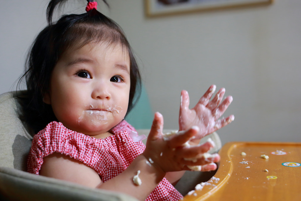 Bỏ túi những ý tưởng trò chơi siêu bổ ích dành cho trẻ dưới 1 tuổi - Ảnh 3. Bỏ túi những ý tưởng trò chơi siêu bổ ích dành cho trẻ dưới 1 tuổi - Ảnh 3.