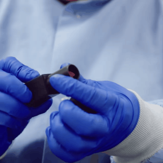 Một cây son NARS đã được tạo ra như thế nào? - Ảnh 11.