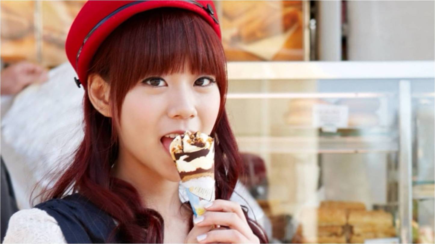 Đau bụng vật vã, khó chịu trăm bề chẳng qua là do bạn ăn những món này trong kì kinh nguyệt - Ảnh 1. Đau bụng vật vã, khó chịu trăm bề chẳng qua là do bạn ăn những món này trong kì kinh nguyệt - Ảnh 1.