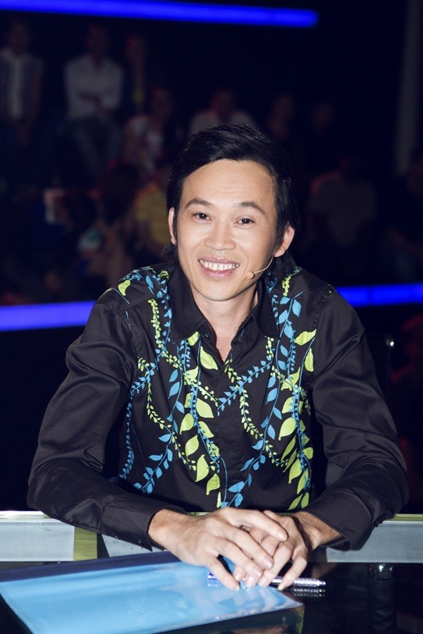 Hoài Linh bị chê không đủ tư cách làm giám khảo Bolero, Đàm Vĩnh Hưng đáp trả thế này! - Ảnh 1.