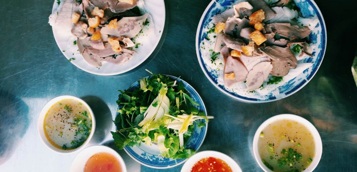 Đi Quy Nhơn muốn ăn ngon thì nhớ ghé những địa chỉ ăn uống tiếng tăm này! - Ảnh 17. Đi Quy Nhơn muốn ăn ngon thì nhớ ghé những địa chỉ ăn uống tiếng tăm này! - Ảnh 17.