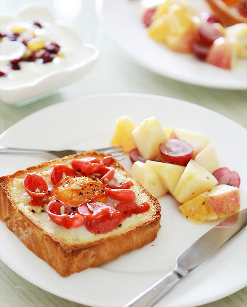 Bữa sáng hoàn hảo với bánh sandwich trứng xúc xích - Ảnh 4. Bữa sáng hoàn hảo với bánh sandwich trứng xúc xích - Ảnh 4.