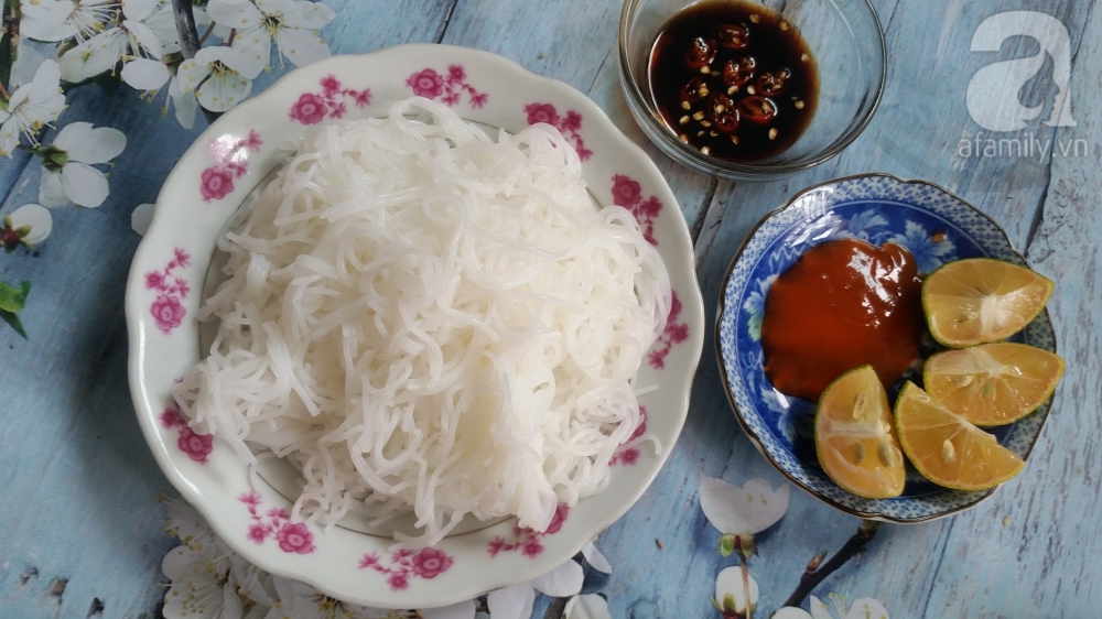 Tham khảo thực đơn ngày không cơm mà vẫn ngon và đủ chất - Ảnh 2. Tham khảo thực đơn ngày không cơm mà vẫn ngon và đủ chất - Ảnh 2.