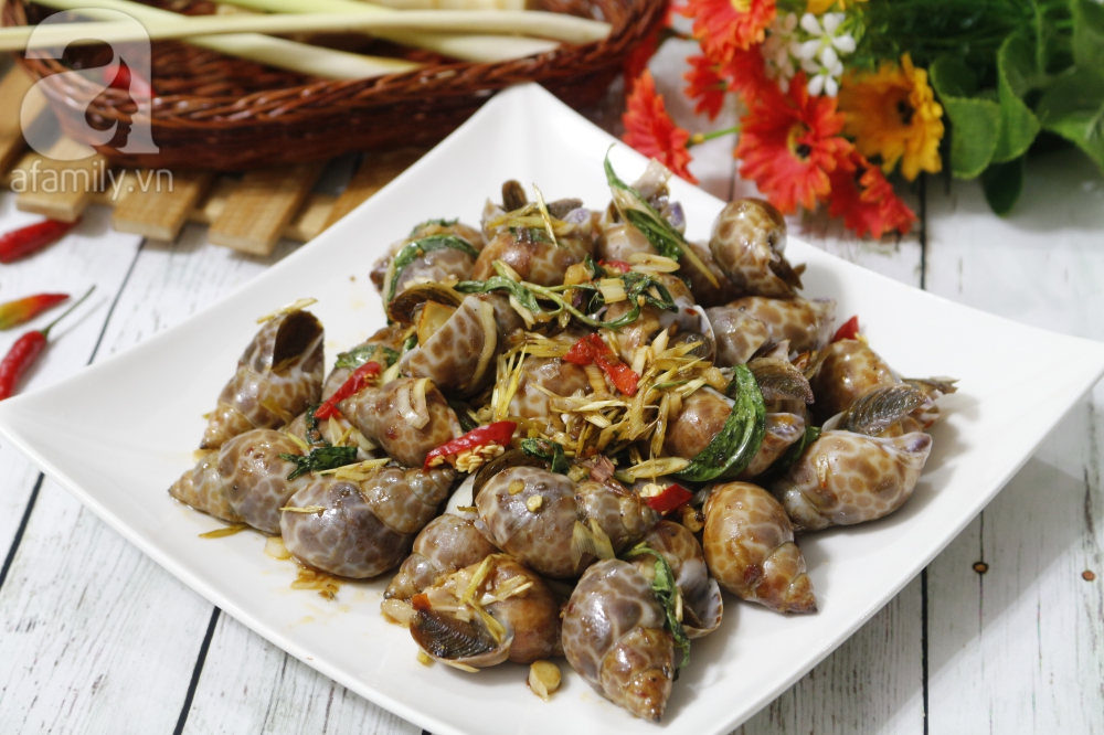 Cần gì phải ra hàng, ở nhà làm ốc hương xào sả ớt ăn còn ngon hơn! - Ảnh 6. Cần gì phải ra hàng, ở nhà làm ốc hương xào sả ớt ăn còn ngon hơn! - Ảnh 6.