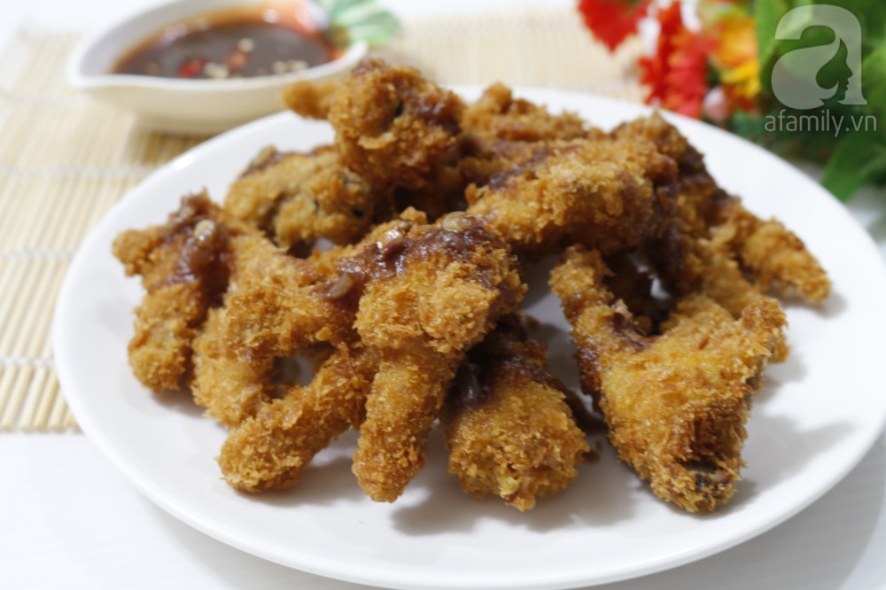Ngày lạnh làm ngay chân gà chiên giòn sốt me ăn ngon bá cháy - Ảnh 6. Ngày lạnh làm bên dưới gà chiên giòn sốt me ăn ngon bá cháy - Ảnh 6.