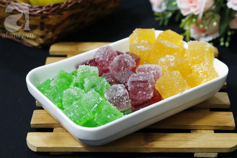 Chẳng cần khéo tay mẹ cũng tự làm kẹo dẻo 3 màu bổ sung vitamin cho bé ăn siêu ngon - Ảnh 7.