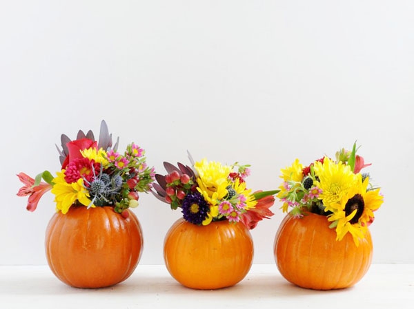 Gợi ý cách cắm hoa đơn giản mà độc đáo tới không ngờ cho ngày Halloween - Ảnh 4.
