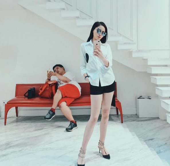 Soi sao Việt mặc đồ bình dân thế nào để thêm gợi ý mua sắm cho mùa thời trang mới - Ảnh 13.