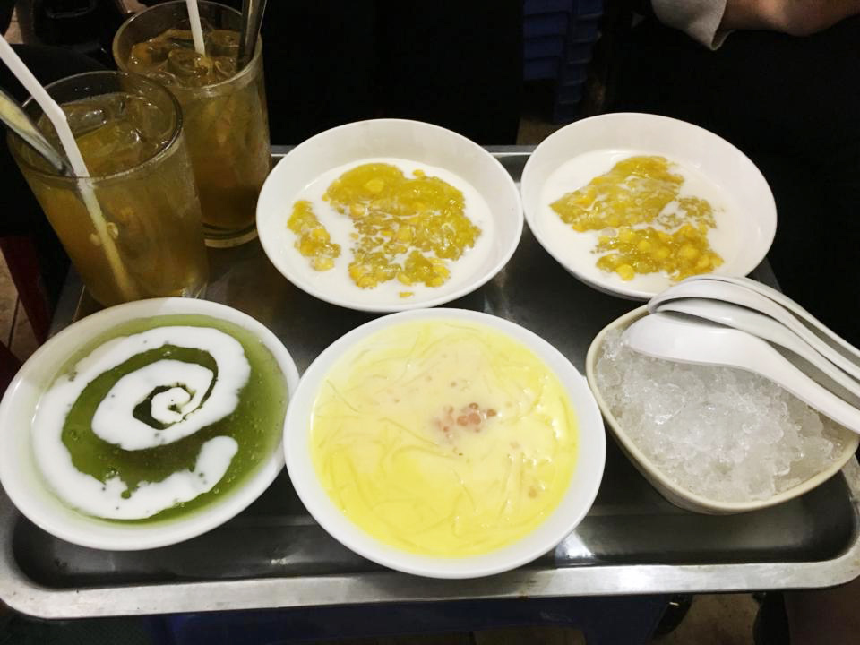 6 địa chỉ chè nóng giá bình dân mà ngon miễn chê nên đi ăn ngay trong ngày lạnh - Ảnh 7. 6 địa chỉ chè nóng giá bình dân mà ngon miễn chê nên đi ăn ngay trong ngày lạnh - Ảnh 7.