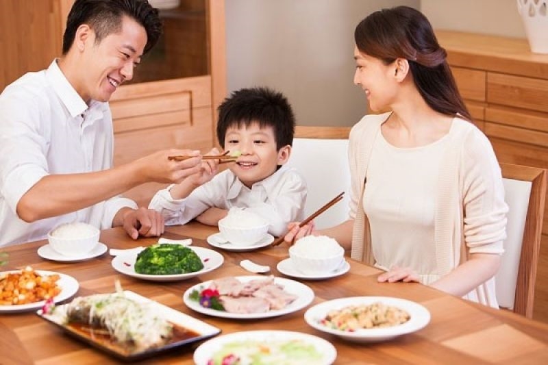 Muốn con lễ phép, luôn được khen ngoan, mẹ nhất định phải dạy con những điều này - Ảnh 3. Muốn con lễ phép, luôn được khen ngoan, mẹ nhất định phải dạy con những điều này - Ảnh 3.