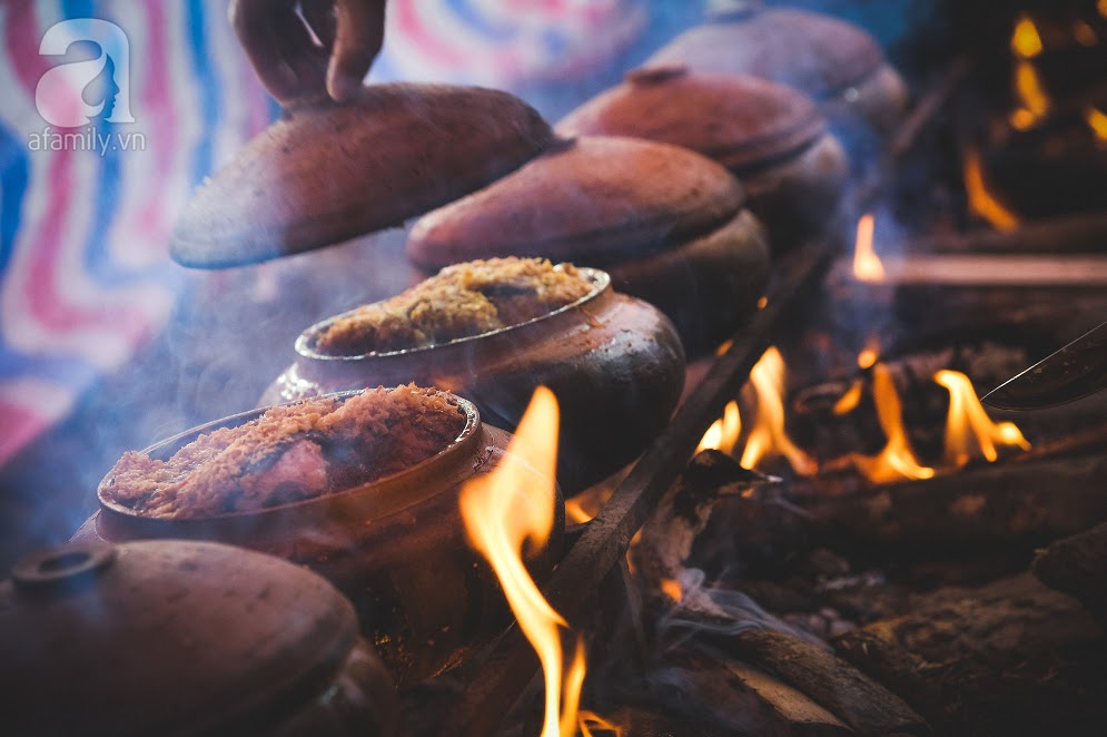 Về làng Vũ Đại giáp Tết, thưởng thức món cá kho đắt gấp trăm lần bình thường mà vẫn cháy hàng - Ảnh 16. Về làng Vũ Đại giáp Tết, thưởng thức món cá kho đắt gấp trăm lần bình thường mà vẫn cháy hàng - Ảnh 16.