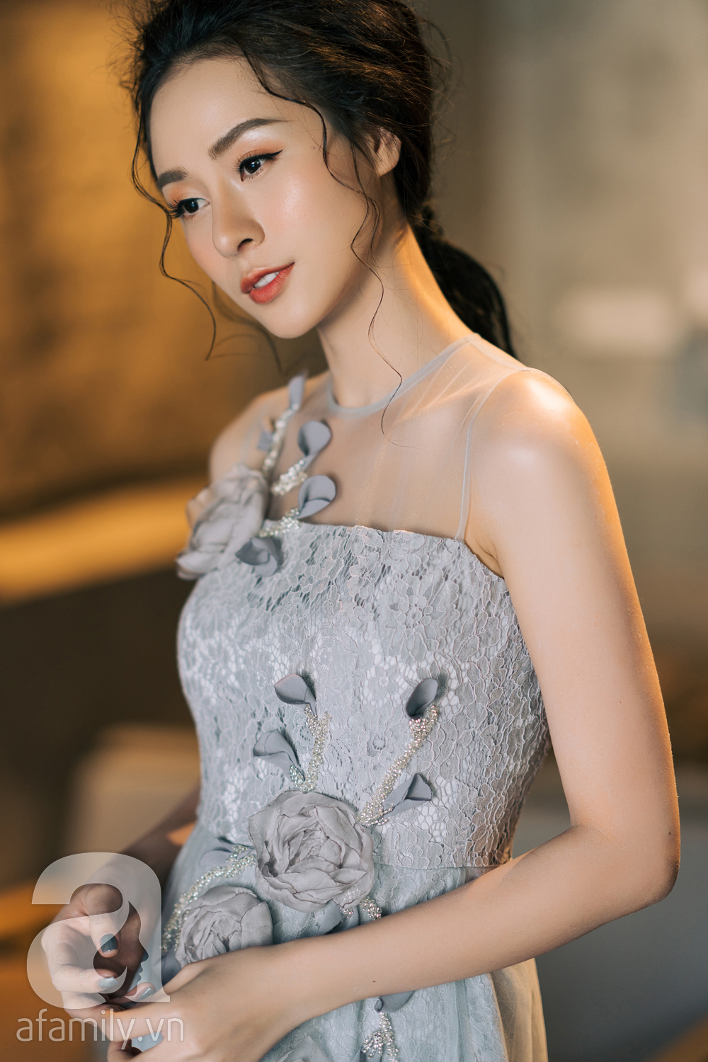 Chọn đồ ren thật chuẩn đi dự đám cưới để vừa thu hút, mà không nổi hơn cô dâu - Ảnh 8. Chọn đồ ren thật chuẩn đi dự đám cưới để vừa thu hút, mà không nổi hơn cô dâu - Ảnh 8.