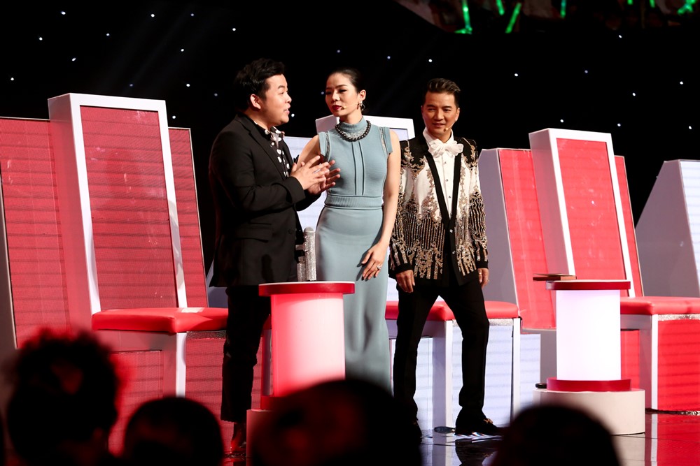 Lệ Quyên, Quang Lê vừa ngồi ghế nóng, The Voice đã bị chê bai phũ phàng - Ảnh 2. Lệ Quyên, Quang Lê vừa ngồi ghế nóng, The Voice đã bị chê bai phũ phàng - Ảnh 2.