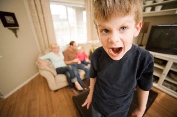 Cảnh báo: Những vấn đề về rối loạn hành vi của trẻ mà cha mẹ không nên xem thường - Ảnh 1.