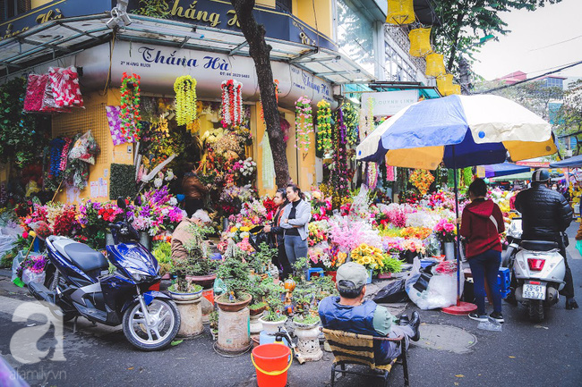 Những ngày đầu năm dần trôi đi, bỗng khắc khoải hoài mong không khí rộn ràng chợ giáp Tết - Ảnh 1.