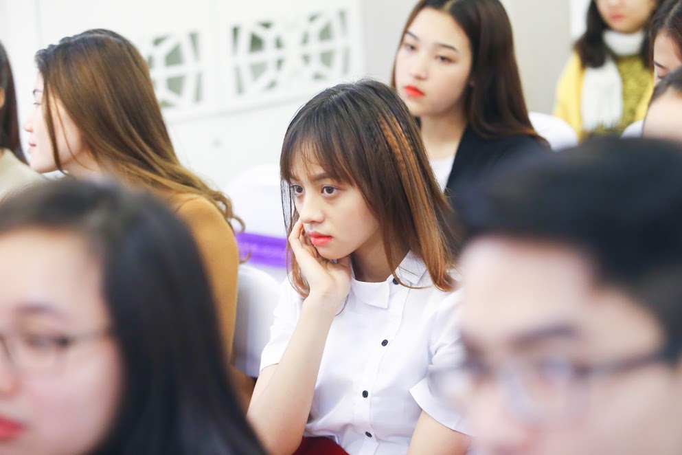 Ngày phụ nữ, nghe bác sĩ thẩm mỹ kể chuyện chị em đi trùng tu nhan sắc và làm đẹp cả nơi... nhạy cảm - Ảnh 10. Ngày phụ nữ, nghe bác sĩ thẩm mỹ kể chuyện chị em đi trùng tu nhan sắc và làm đẹp cả nơi... nhạy cảm - Ảnh 10.