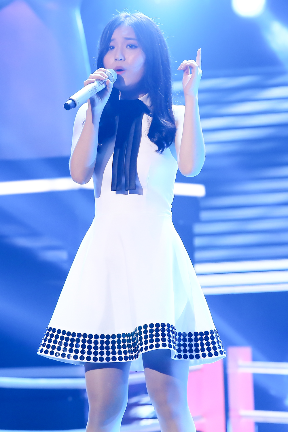 Khán giả khó chịu vì Noo Phước Thịnh thiên vị thiên thần Hàn Quốc Han Sara - Ảnh 3. Khán giả khó chịu vì Noo Phước Thịnh thiên vị thiên thần Hàn Quốc Han Sara - Ảnh 3.