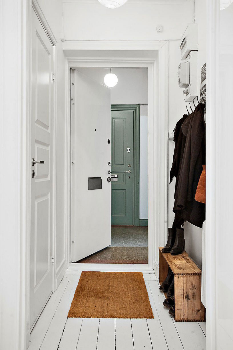 Căn hộ nhỏ trong khu chung cư cũ nhưng vẫn vô cùng xinh đẹp và tinh tế với phong cách Scandinavian - Ảnh 2. Căn hộ nhỏ trong khu chung cư cũ nhưng vẫn vô cùng xinh đẹp và tinh tế với phong cách Scandinavian - Ảnh 2.