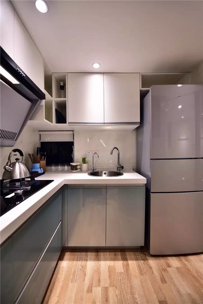 Ngôi nhà lụp xụp trên mảnh đất hình tam giác lột xác đẹp đến ngỡ ngàng - Ảnh 10. Ngôi nhà lụp xụp trên mảnh đất hình tam giác lột xác đẹp đến ngỡ ngàng - Ảnh 10.