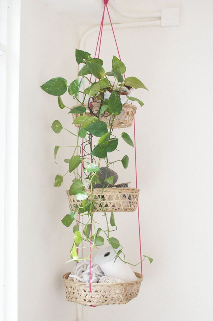 7 cách hay giúp bạn tận dụng tối đa phòng khách để lưu trữ đồ - Ảnh 6. 7 cách hay giúp bạn tận dụng tối đa phòng khách để lưu trữ đồ - Ảnh 6.