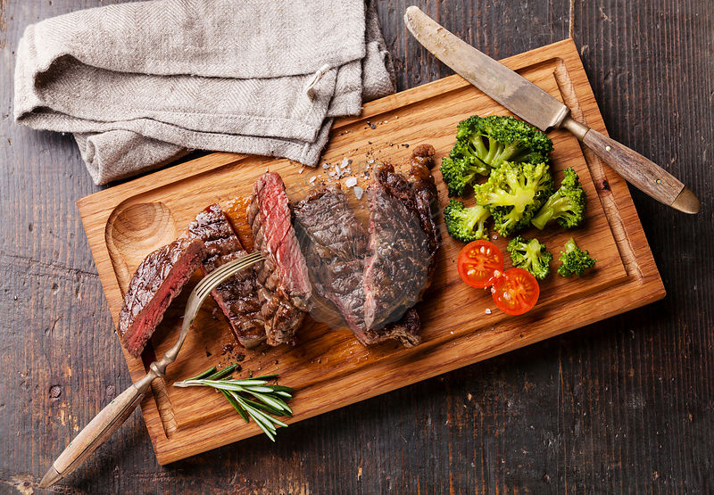 Hãy đọc để xem bạn đã biết đang sử dụng thớt đúng cách hay chưa - Ảnh 1. Hãy đọc để xem bạn đã biết đang sử dụng thớt đúng cách hay chưa - Ảnh 1.