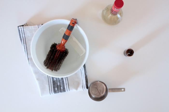 7 mẹo làm sạch nhà và đồ dùng bằng tinh dầu bạn nhất định phải biết - Ảnh 5. 7 mẹo làm sạch nhà và đồ dùng bằng tinh dầu bạn nhất định phải biết - Ảnh 5.