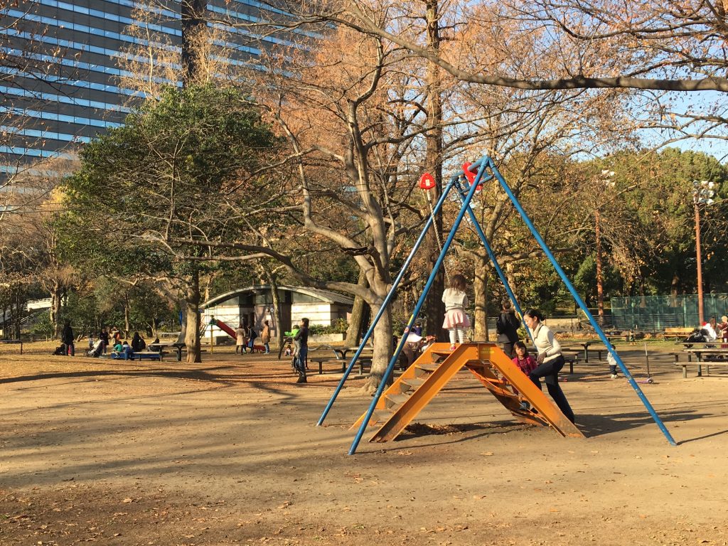 5 bí mật nhỏ của mẹ Nhật giúp con luôn năng động và tự tin - Ảnh 1. 5 bí mật nhỏ của mẹ Nhật giúp con luôn năng động và tự tin - Ảnh 1.