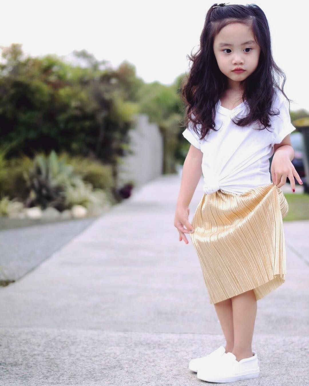 Cô bé 3 tuổi tự phối đồ cực chất tiếp tục là gương mặt truyền cảm hứng mặc đẹp cho các mẹ sinh con gái - Ảnh 12. Cô bé 3 tuổi tự phối đồ cực chất tiếp tục là gương mặt truyền cảm hứng mặc đẹp cho các mẹ sinh con gái - Ảnh 12.