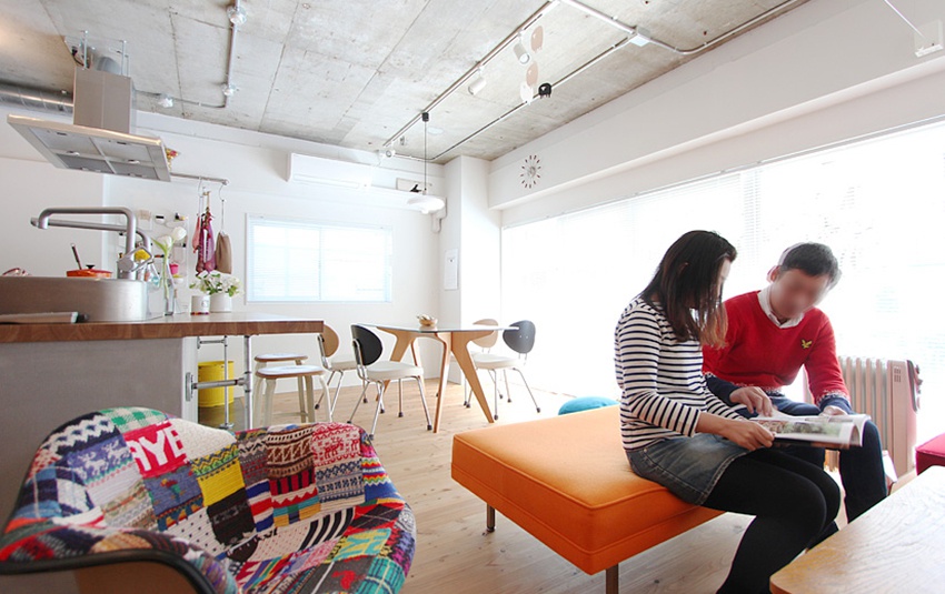 Căn hộ 25m² nhỏ xíu nhưng được bài trí vô cùng thông minh của cặp vợ chồng trẻ - Ảnh 1. Căn hộ 25m² nhỏ xíu nhưng được bài trí vô cùng thông minh của cặp vợ chồng trẻ - Ảnh 1.