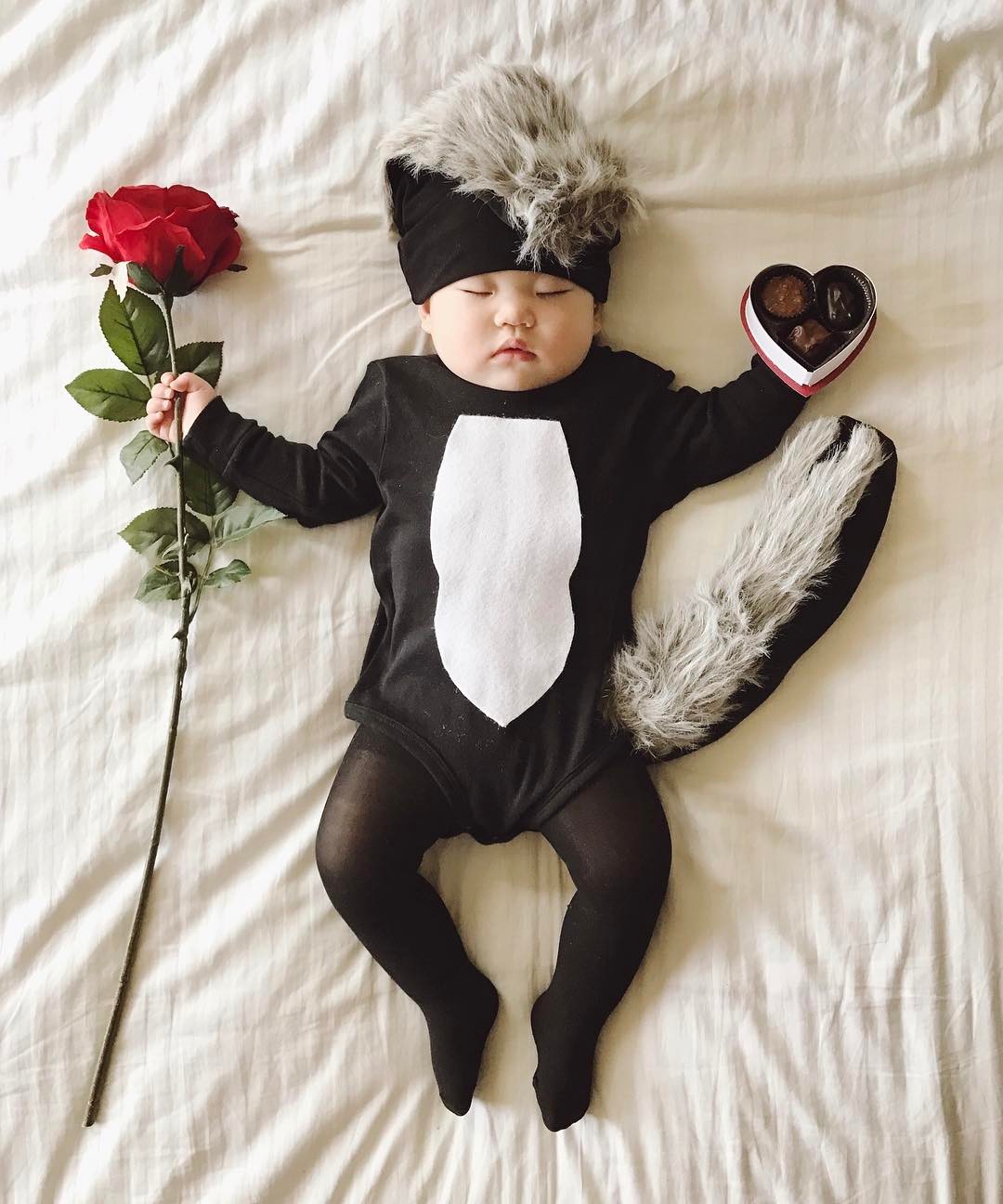 Tranh thủ con ngủ trưa, bà mẹ phù thủy hóa trang cho con gái chu du khắp thế giới - Ảnh 6. Tranh thủ con ngủ trưa, bà mẹ phù thủy hóa trang cho con gái chu du khắp thế giới - Ảnh 6.