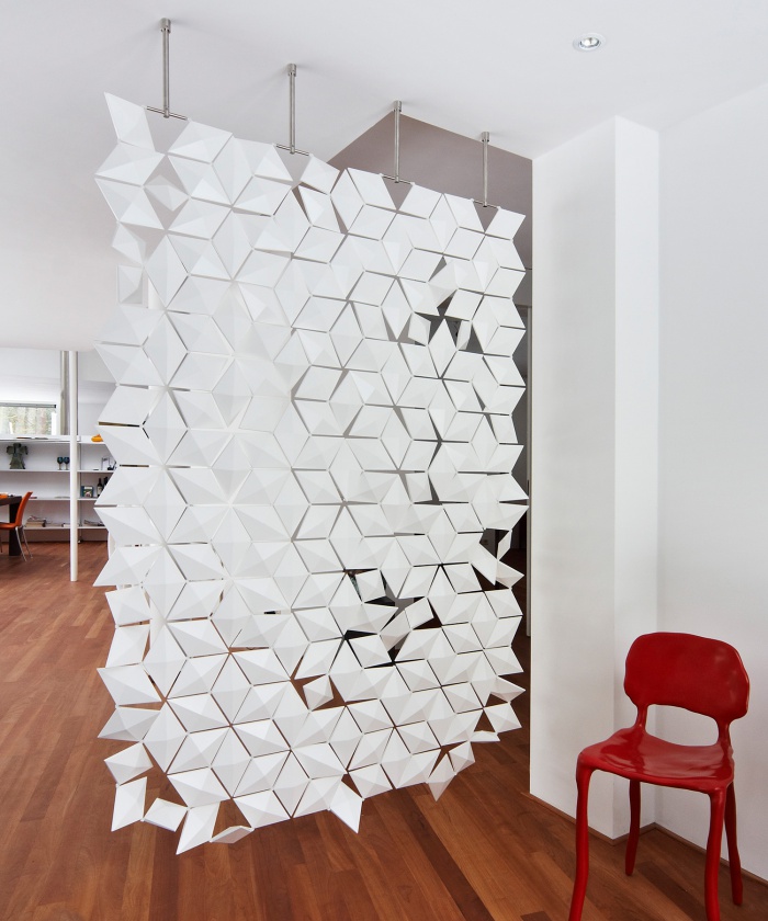 Vách ngăn treo - giải pháp ngăn phòng với chi phí thấp và tiết kiệm diện tích cho nhà chật - Ảnh 9. Vách ngăn treo - giải pháp ngăn phòng với chi phí thấp và tiết kiệm diện tích cho nhà chật - Ảnh 9.